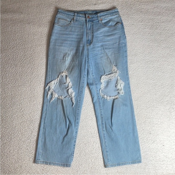 Universal Thread Denim - Universal thread Busted knees ankle Jeans Cropped Size 10 / 30 High Waist